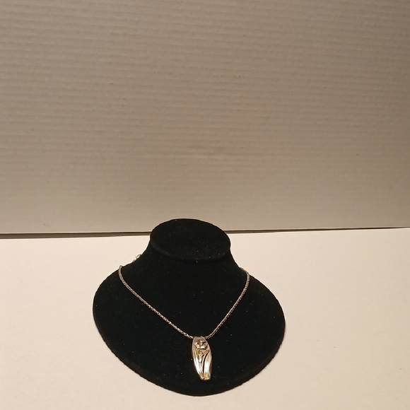 Brighton Elegant Sterling Silver Flower Pendant Necklace Heart Dustbag GUC